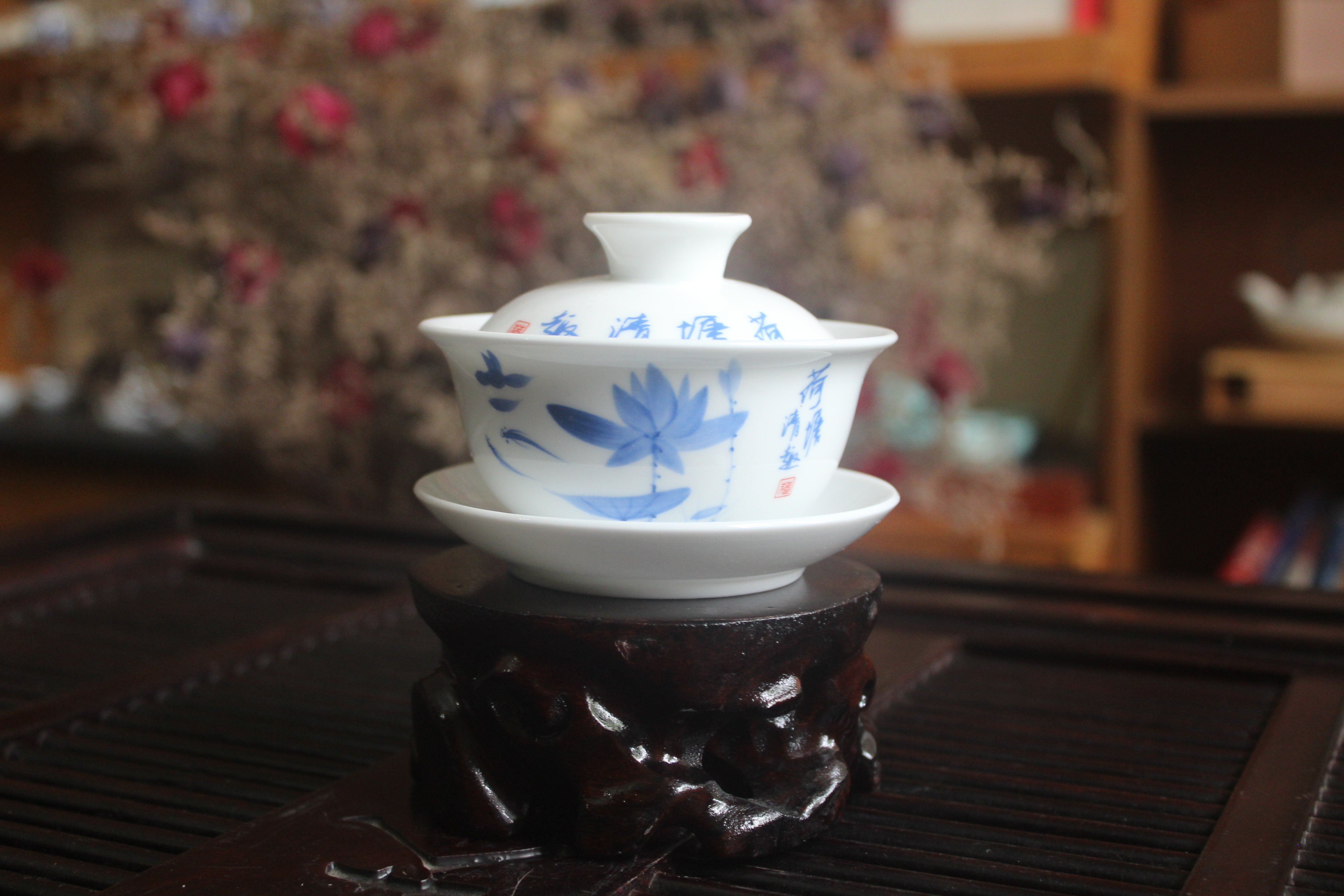 Ấm Tống Sứ Sen Xanh - CN39